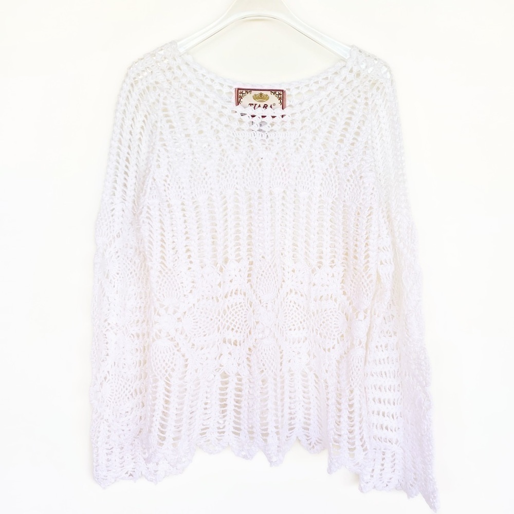 Vtg Bohemian crocheted top Flare Bell Sleeves by TIARA Womens size S